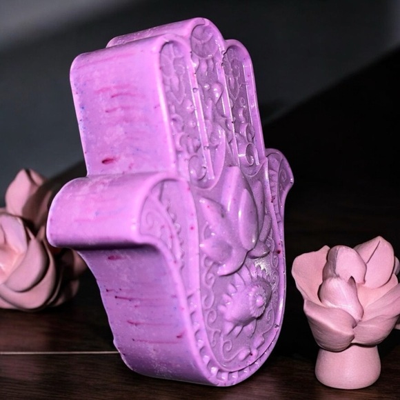 Jasmine lavender soap handmade 4x2inch 6oz donkey milk based with REAL lavender - Picture 2 of 3